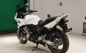 HONDA CB400 SUPER BOLDOR VTEC 2010 NC42