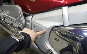 HONDA GL 1800 GOLD WING 2001