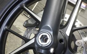 TRIUMPH STREET TWIN 2020