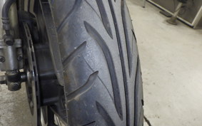 YAMAHA XJ750 E 1983 29R