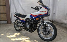 HONDA CBX550 2025 PC04