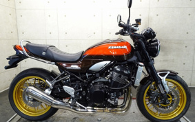 KAWASAKI Z900RS 2022 ZR900C