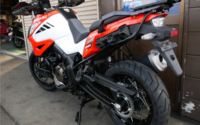 SUZUKI DL1050 (V-Strom 1050) 2021 EF11M