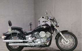 YAMAHA DRAGSTAR 1100 2001 VP13J