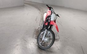 HONDA CRF125F JE03
