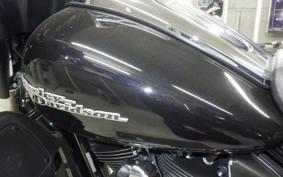 HARLEY FLHX 1690 2013