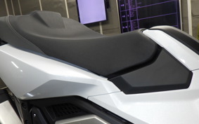 HONDA X-ADV 750 2026 RH21