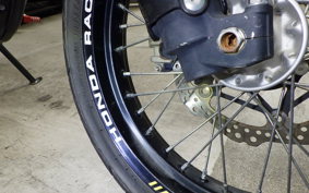 HONDA CRF250M 2004 MD38