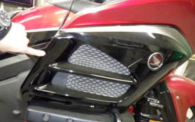 HONDA GL 1800 GOLD WING AIRBAG NAVI 2014 SC68