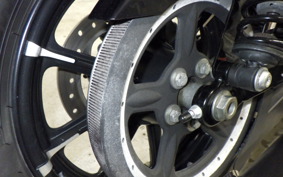 HARLEY XL883N 2018