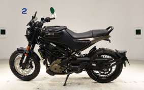 HUSQVARNA SVARTPILEN 401 2022