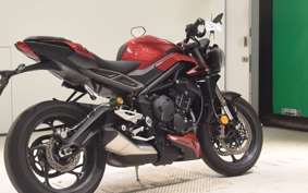 TRIUMPH STREET TRIPLE RS 2024