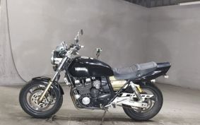 YAMAHA XJR400 4HM