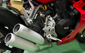 DUCATI SUPER SPORT 950S 2022 VA01