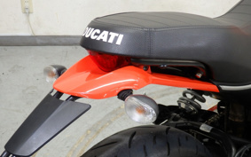 DUCATI SCRAMBLER SIXTY2 2018 KA00