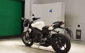TRIUMPH STREET TRIPLE S 2021