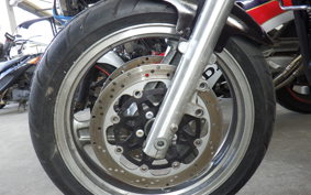 KAWASAKI ZEPHYR 750 ZR750C