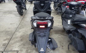 YAMAHA TRICITY 125 SE82J
