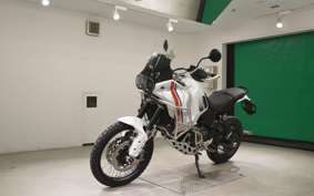 DUCATI DESSERT X 2022