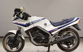HONDA VT250FE MC08