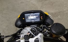 TRIUMPH  TRIUMPH  STREET  TRIPLE RS HDA614