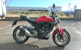 HONDA CB250R MC52