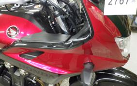 HONDA CB1300SB SUPER BOLDOR EP 2015 SC54