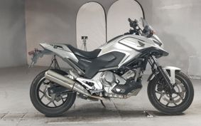 HONDA NC700X DCT RC63