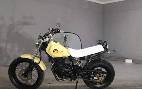 YAMAHA TW225 DG09J