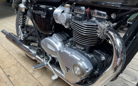 TRIUMPH  TRIUMPH  BONNEVILLE T120 2020 DAD75H