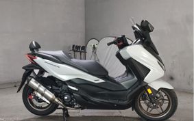 HONDA FORZA MF17
