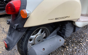 HONDA CREA SCOOPY AF55