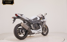 SUZUKI GSX-R750 2016
