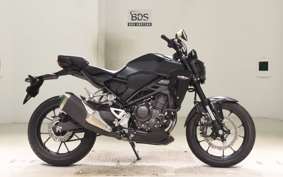 HONDA CB250RA 2017 MC52