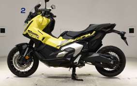 HONDA X-ADV 750 2025