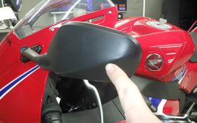 HONDA CBR600RR 2025 PC40