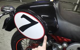 MOTO GUZZI V7 RACER 2015