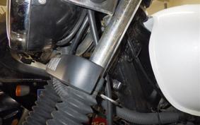 YAMAHA YB125SP 2015