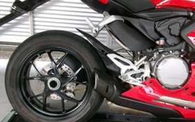 DUCATI PANIGA-REV2 2020 1H00