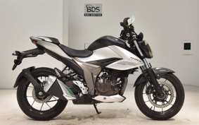 SUZUKI ｼﾞｸｻｰ250 2001 ED22B