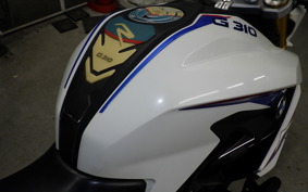 BMW G310R 2018