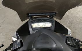 YAMAHA TRICITY 125 SE82J