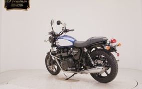 TRIUMPH BONNEVILLE 2015