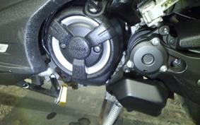 YAMAHA T-MAX 530 DX 2018 SJ15J