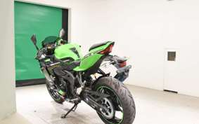 KAWASAKI ZX-25R