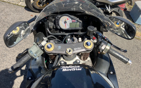 SUZUKI GSX-R1000 2001 GT74A