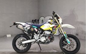 SUZUKI DR-Z400SM 2008 SK44A