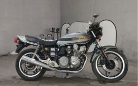 HONDA CB750 RC04