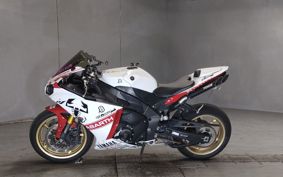 YAMAHA YZF-R1 RN24J
