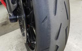 DUCATI STREETFIGHTER V2 2022